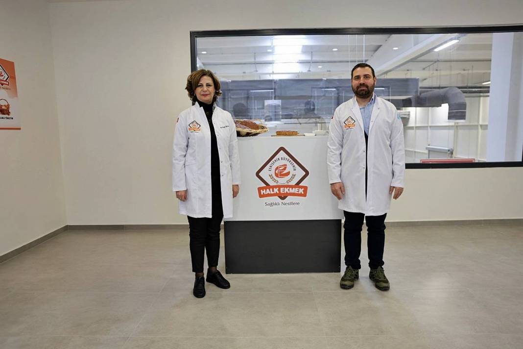 Arkeolojik lezzet raflarda: Anadolu'nun en eski ekmeği yeniden doğdu! 5 bin yıllık ekmeğin sırrı çözüldü 8